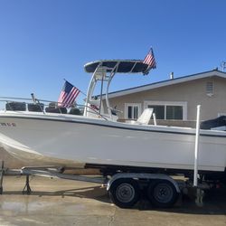 1999 Trophy Center Console