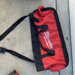 tool bag Milwuakee 