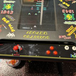 Cocktail Arcade Machine With 60 Games!