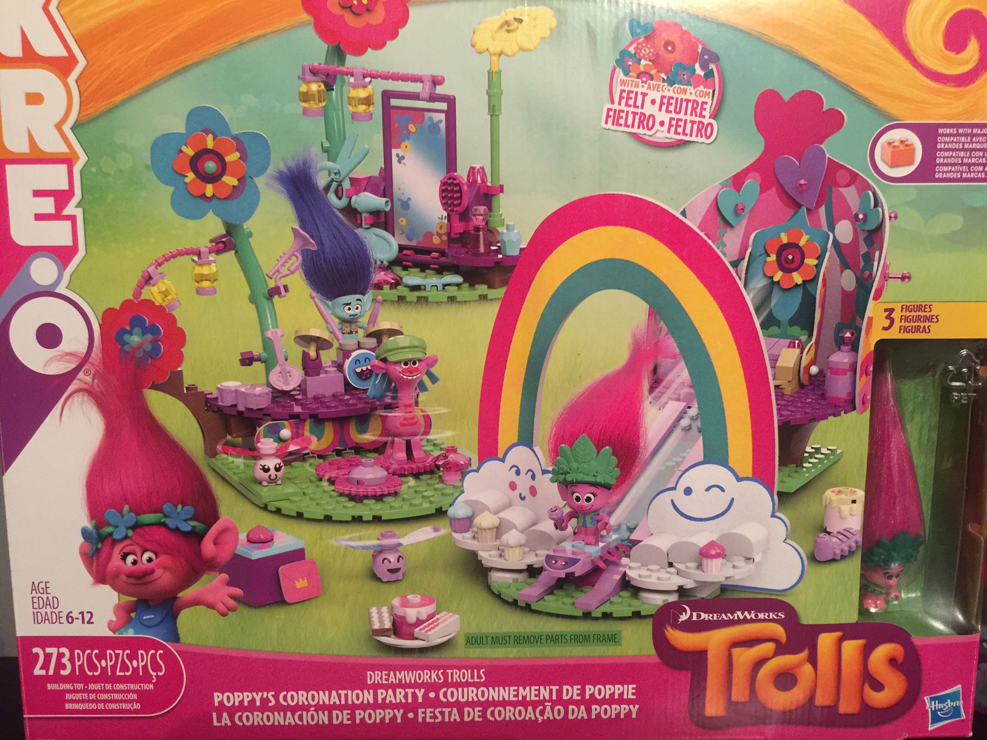 Hasbro 2015 DreamWorks Trolls Gia Grooves and Poppy Doll Set