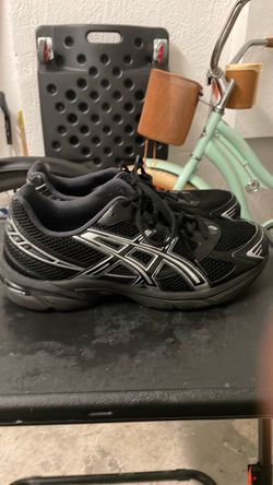 Brand: ASICS * Style/model code: MSVGASC3 * US men’s size: 10.5