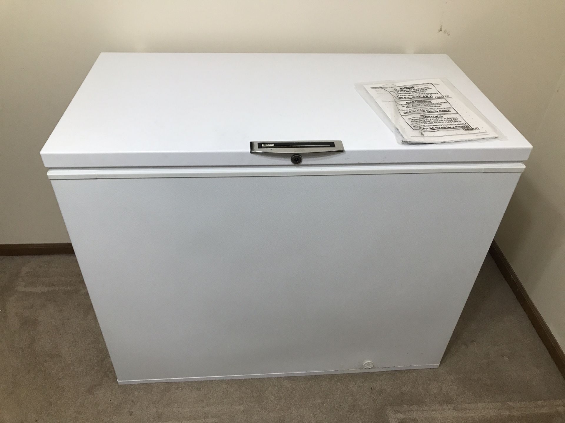 Gibson chest Freezer