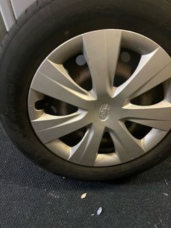 Set of 4, 195/65 R15 rims and tires