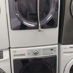 Kenmore Elite Washer And Electric Dryer Set $680