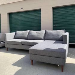 Gray Mid-Century Modern Sectional Couch 🛻 Delivery Available🛻