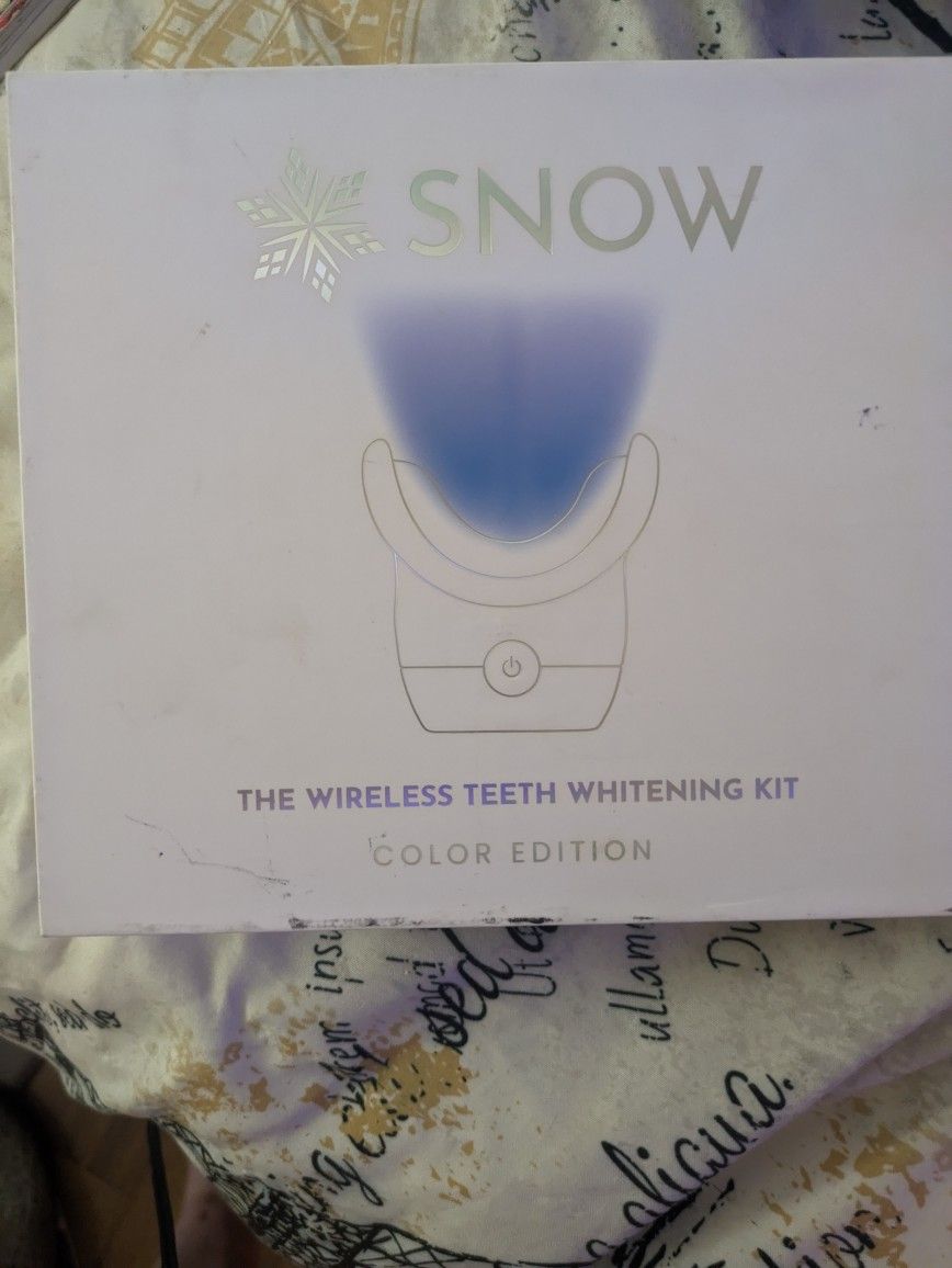 βοΈ SNOW βοΈ Digital Teeth Whitening Kit