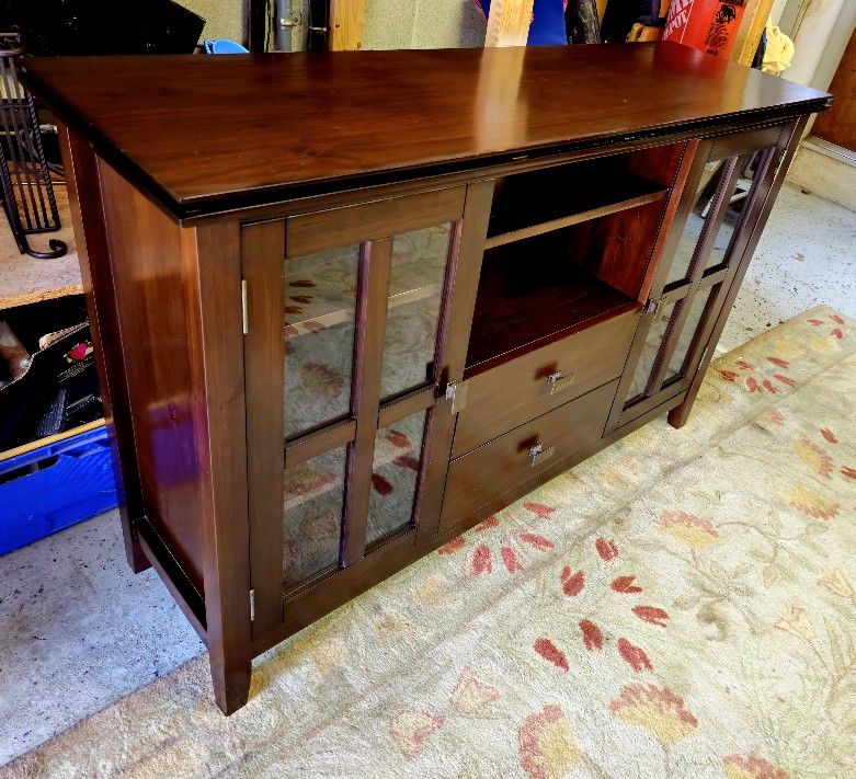 ENTERTAINMENT UNIT OR BAR STAND