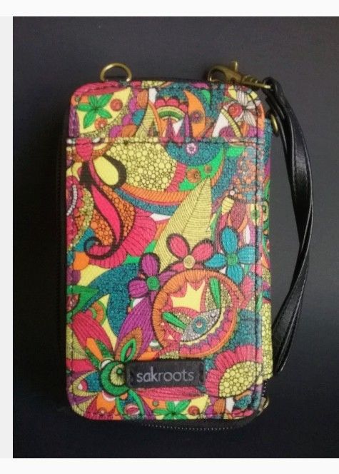 SAKROOTS WRISTLET WALLET