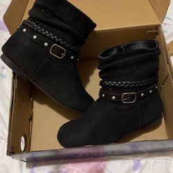 Black Boots 10c 