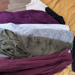 6 Sweaters/suéteres 