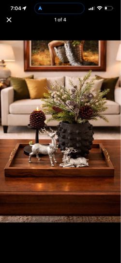 Light Gold Resin Reindeer Figurines - Set of 2