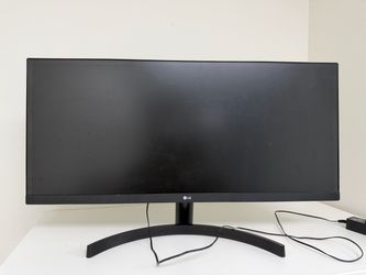 Used LG Monitor (No cable)
