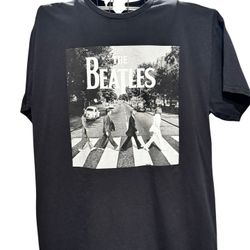 The Beatles Mens Abbey Road Crosswalk Classic Photo T-Shirt 2XL. Hybrid Apparel. 24” pit to pit, 30” length. Like new. Missing tags but plastic fasten