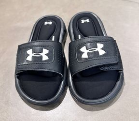Youth Under Armour Slide Sandals, Size 12