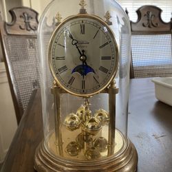 Sunbeam Quartz Clock Battery Operated 