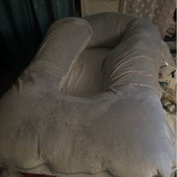 Pregnancy Pillow