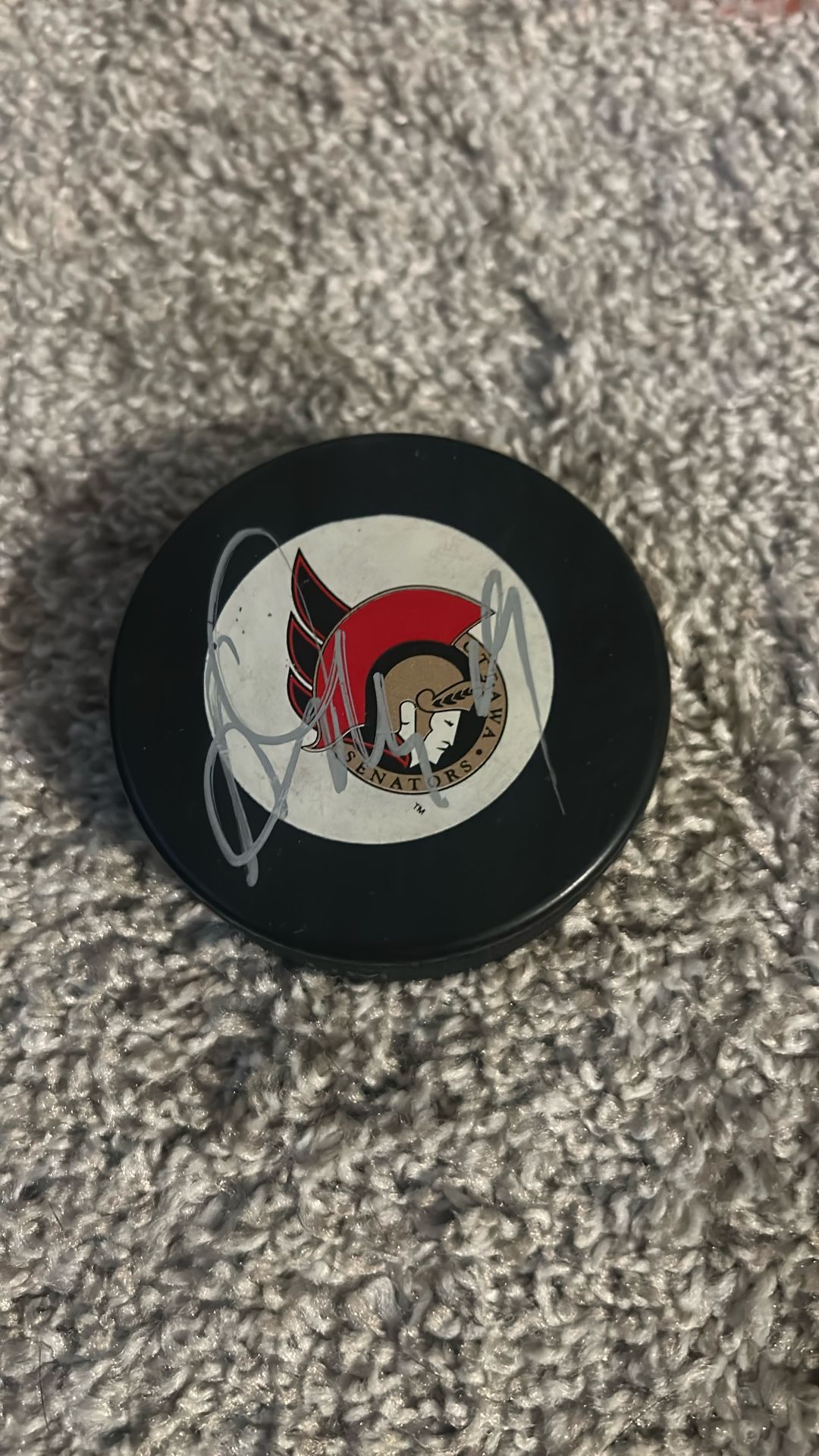 Alexei Yashin Puck.