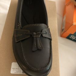 Clark’s Loafers (Black)