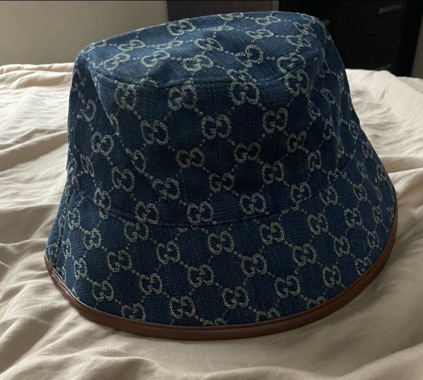 gucci hat (shipping only)