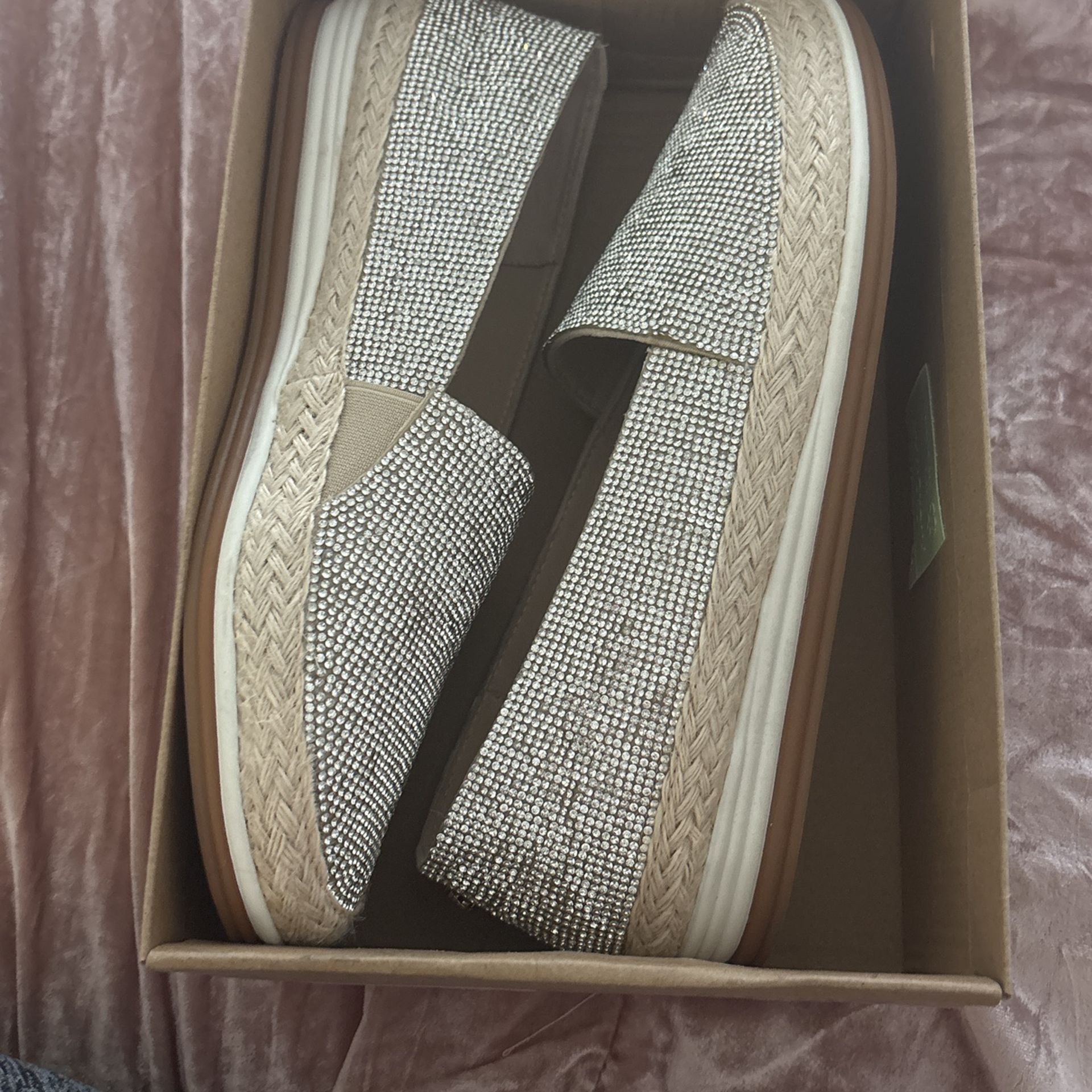 Rhinestone Flats Size 9.5 New In box