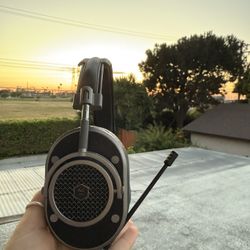Master and Dynamic Headset Wireless
