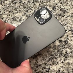 iPhone 15 Plus Deep Black