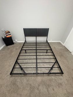 Full size bed