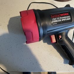 Luminar work light  3w rechargable