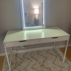 Makeup Vanity