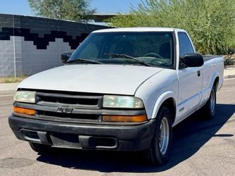2000 Chevrolet S10 Regular Cab