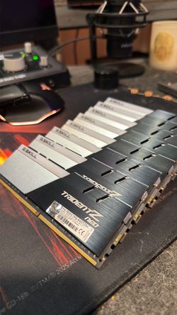 G.Skill Trident Z Neo 128G