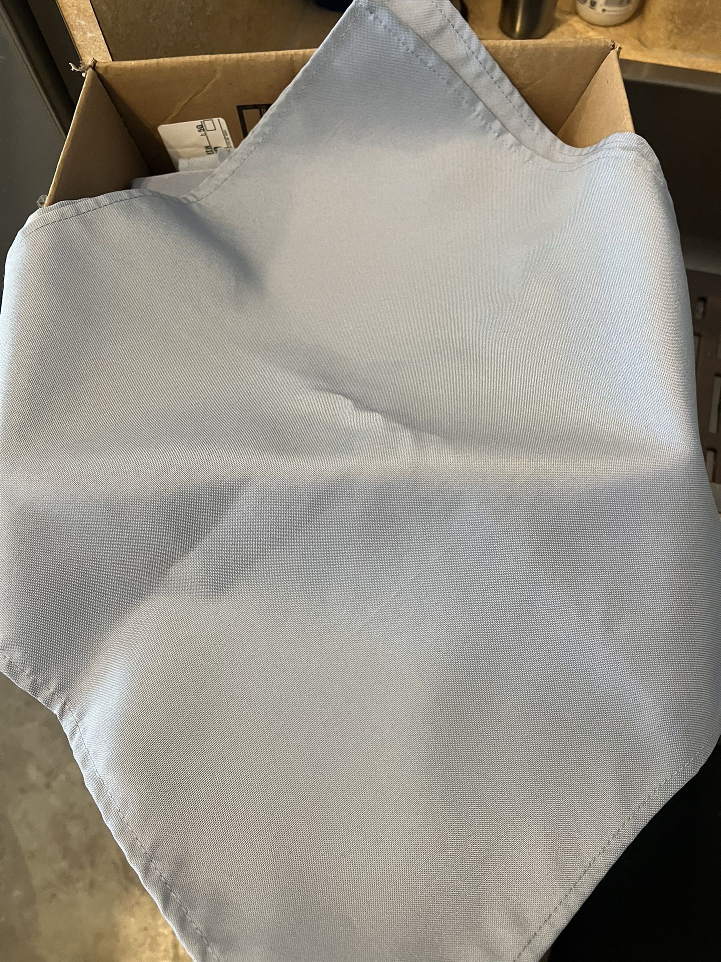 67рс.Light Blue Napkins 17”x17” $25