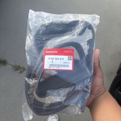 Honda 74142-S04-G10 Rubber, Hood Seal