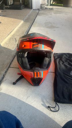 Leatt Motorcross Helmet 7 To 9 Years Old