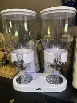 Indispensable Dry Food Dispenser, Dual Control, White/Chrome