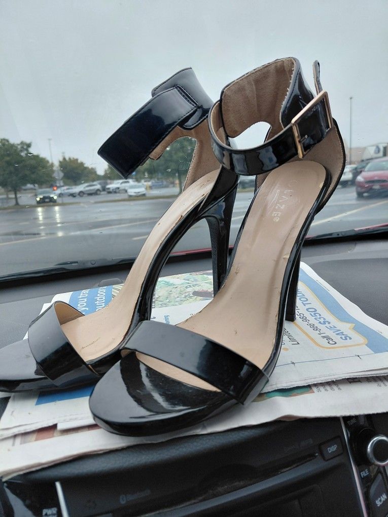 Size 7.5 Heels Still Available $25 Cash Only NE Philly