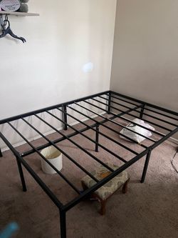 Full size metal frame
