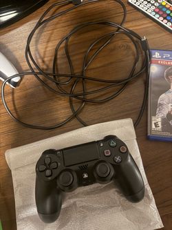 PS4 controller