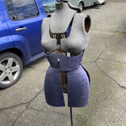 Vintage Adjustable Form