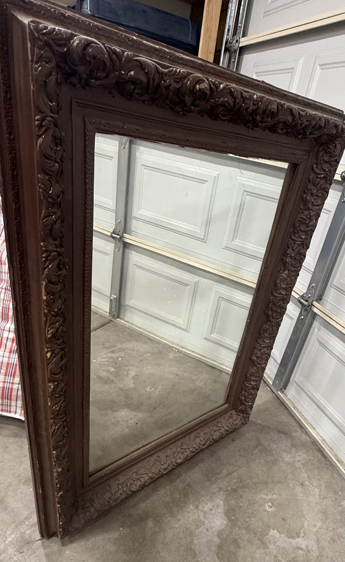 Antique Mirror. 40 OBO