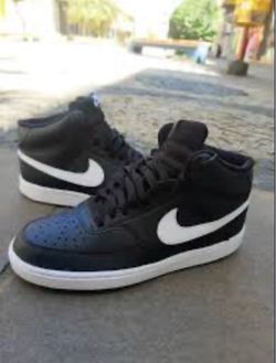 Nike Women's Black and White High-Top Sneakers