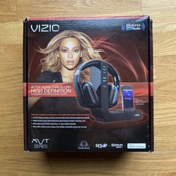 Vizio HD Headphones with Wireless Dock for iPod and iPhone