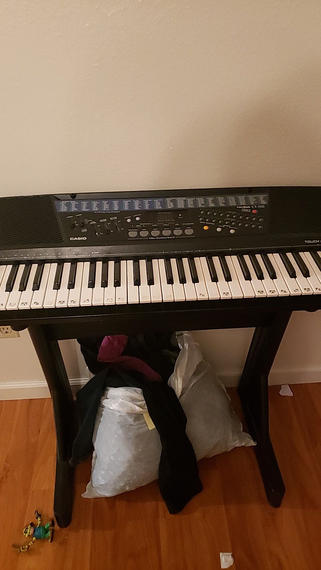 Casio keyboard- free-pending