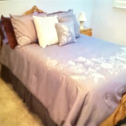 Vintage Antique Bedroom Set