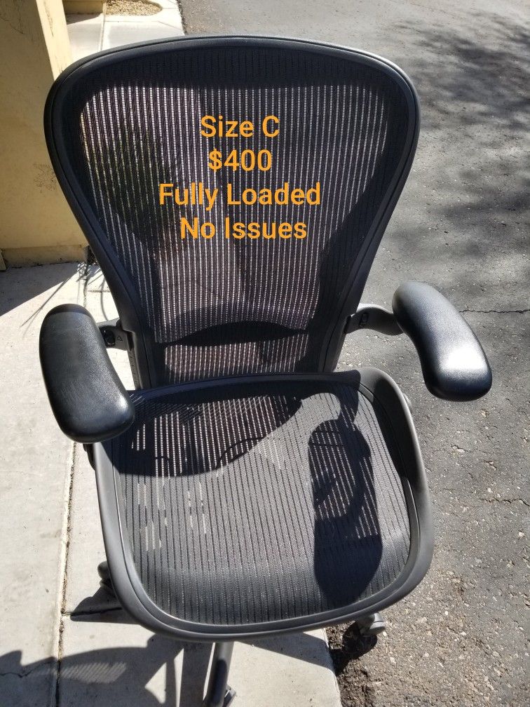 Size C Herman Miller Aeron Office Desk Chair 
