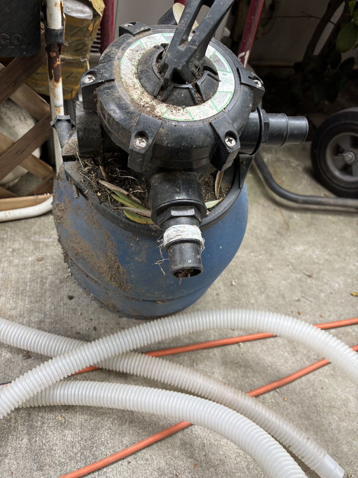 Free Sand Filter And 3 Hoses.