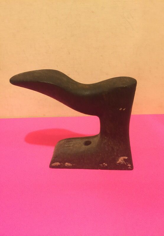 Antique Shoemakers Cobblers Anvil- cast iron