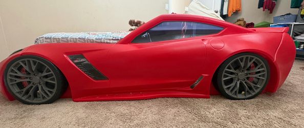 Twin bed