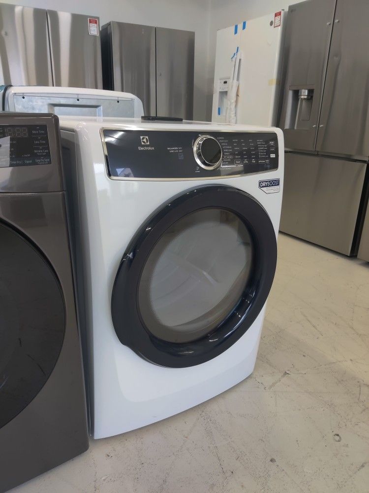 New Electrolux - 8.0 Cu. Ft. Stackable Electric Dryer with Steam and Balanced Dry - White