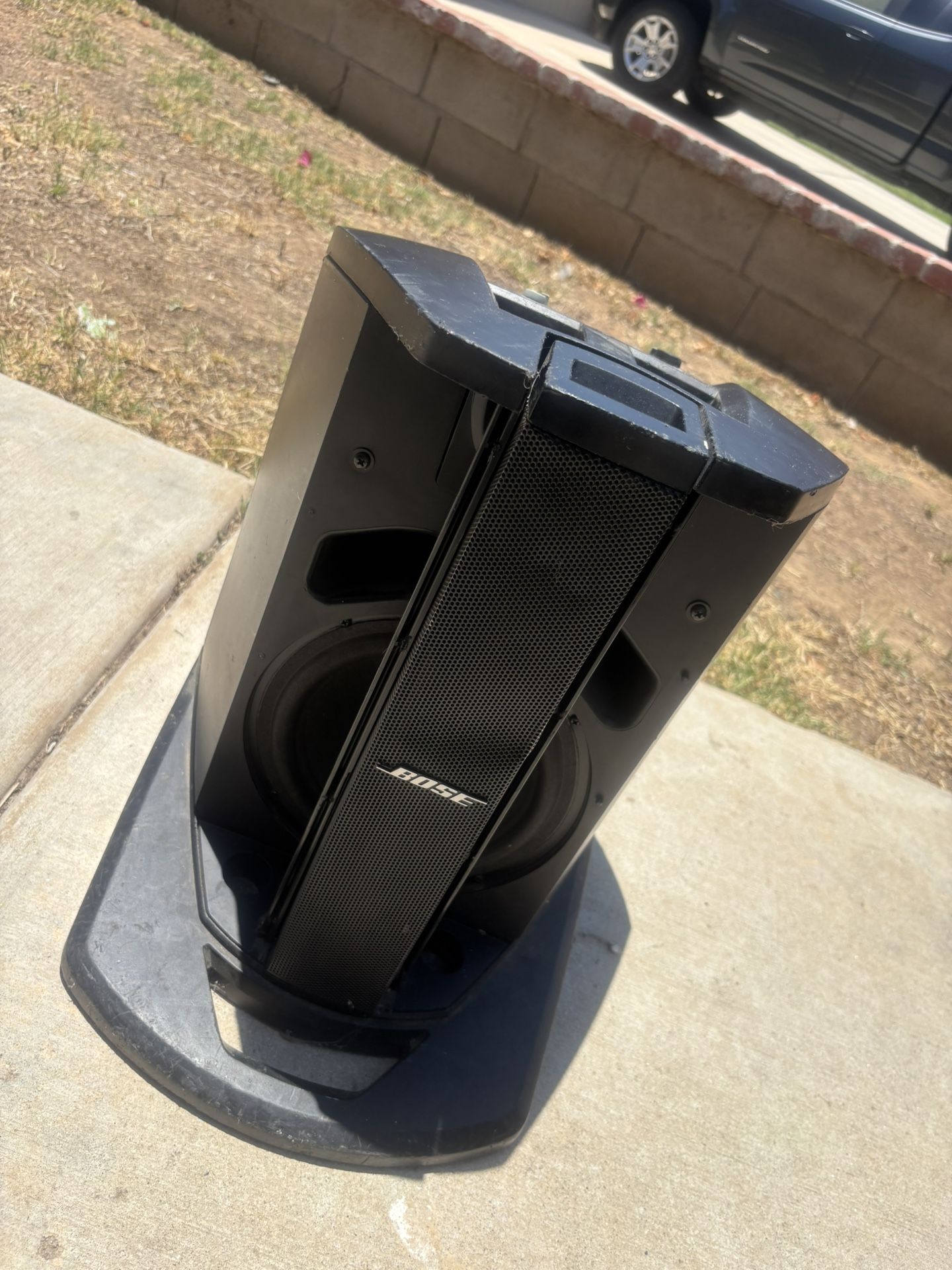 FOR SALE: BOSE L1 Portable PA Speaker – $500